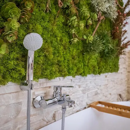 Via Roma 106 Bed & Breakfast