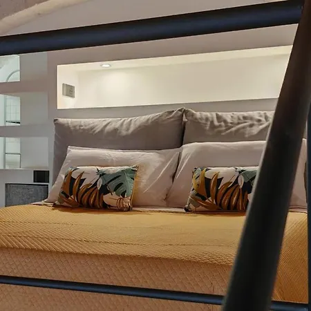 Bed & Breakfast Via Roma 106 3*